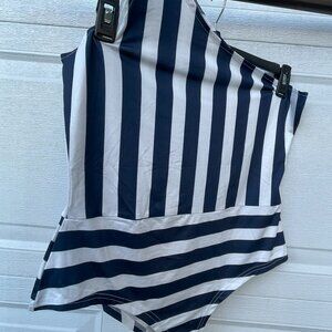 2 Piece Swimwear Set, 1 piece Bathing Suit & Matching Robe, Size XL